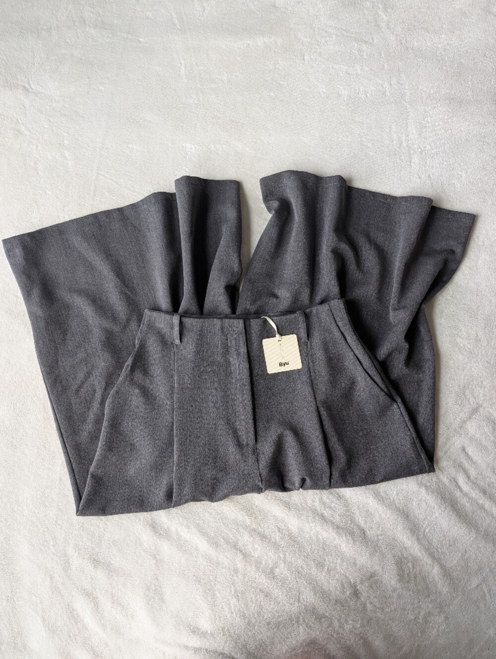 NWT B.yu Cropped Wide Leg Trouser